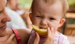 吵架吃瓜照片图片,揭秘网络热议照片背后的故事