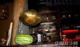 吃瓜酒吧,娱乐至上的狂欢之地