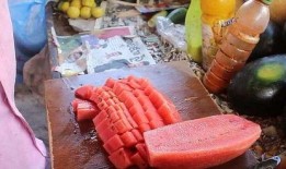 明清街吃瓜,一场穿越时空的味蕾之旅