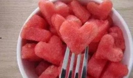 吃瓜大神来了,揭秘娱乐圈幕后真相