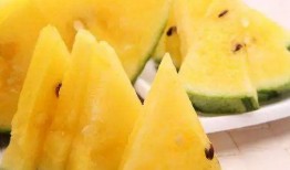 吃黑梅瓜,夏日消暑佳品，尽享甜蜜滋味