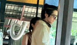 吃瓜塌房艺人,吃瓜塌房事件揭秘艺人生涯起伏