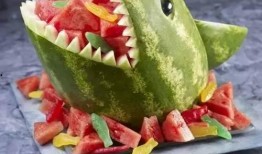 青花鱼吃瓜,一场别开生面的海洋盛宴