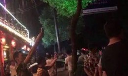 吃瓜群众横店,吃瓜群众的热闹乐园