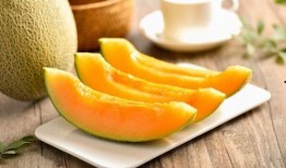 吃瓜络的意思,网络热议背后的真相与影响