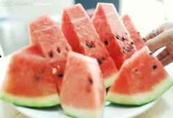 吃瓜吃到半夜,揭秘娱乐圈那些不为人知的秘密