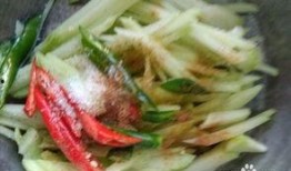 扶手瓜怎么凉拌吃,清新爽口的家常凉菜制作指南