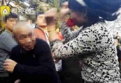 大妈吃瓜图,揭秘街头热议瞬间