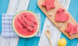 吃瓜等于吃西瓜,揭秘“吃瓜”背后的西瓜情缘