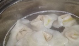 瓜哥吃抄手,瓜哥的抄手美食之旅