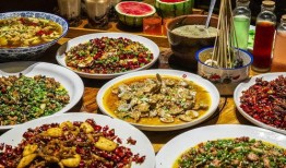 吃瓜酒吧,娱乐至上的狂欢之地