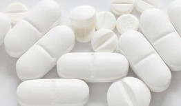 吃止疼药可以吃哈密瓜吗,安全共食指南